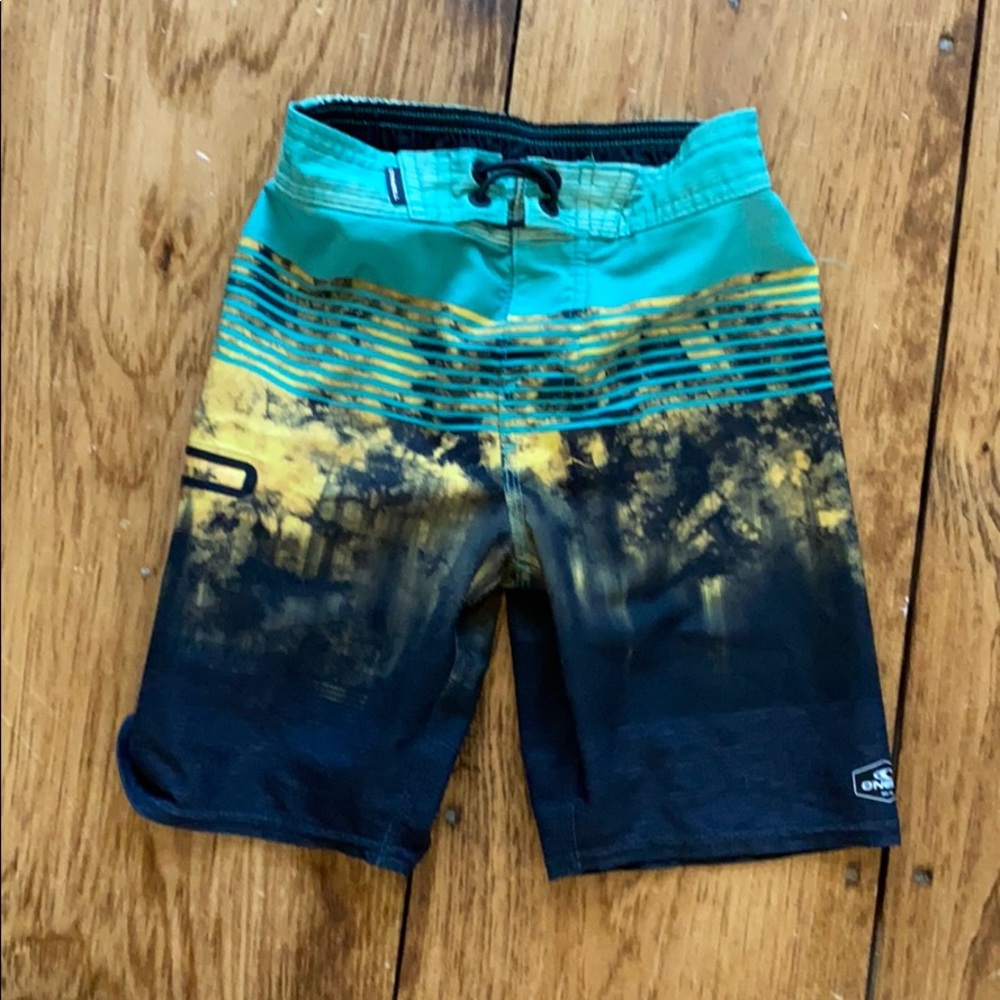 O’Neill boys Swim trunks size 5/6